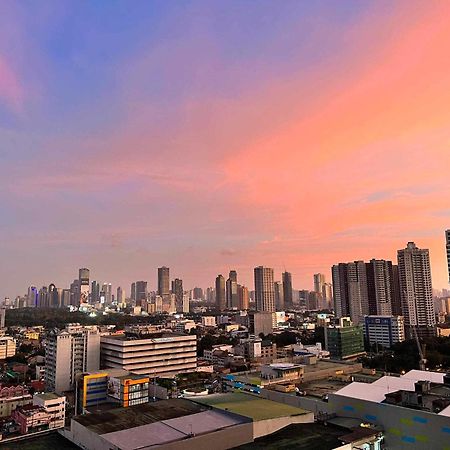 Апарт готель Manhattan Heights Towerb In Araneta Cubao 5Mins Walk To Smart Araneta Маніла Екстер'єр фото
