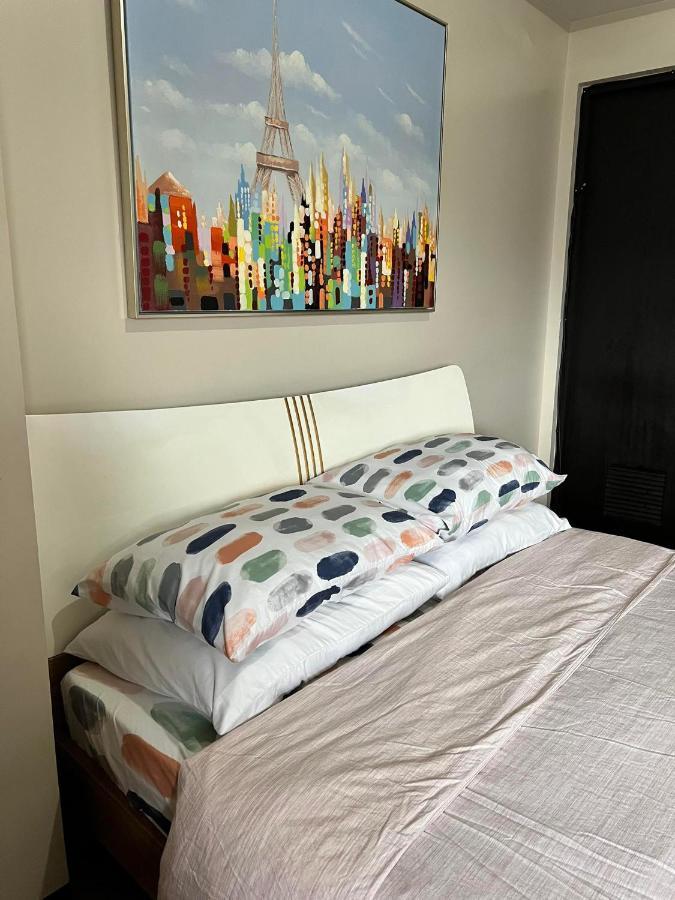 Апарт готель Manhattan Heights Towerb In Araneta Cubao 5Mins Walk To Smart Araneta Маніла Екстер'єр фото