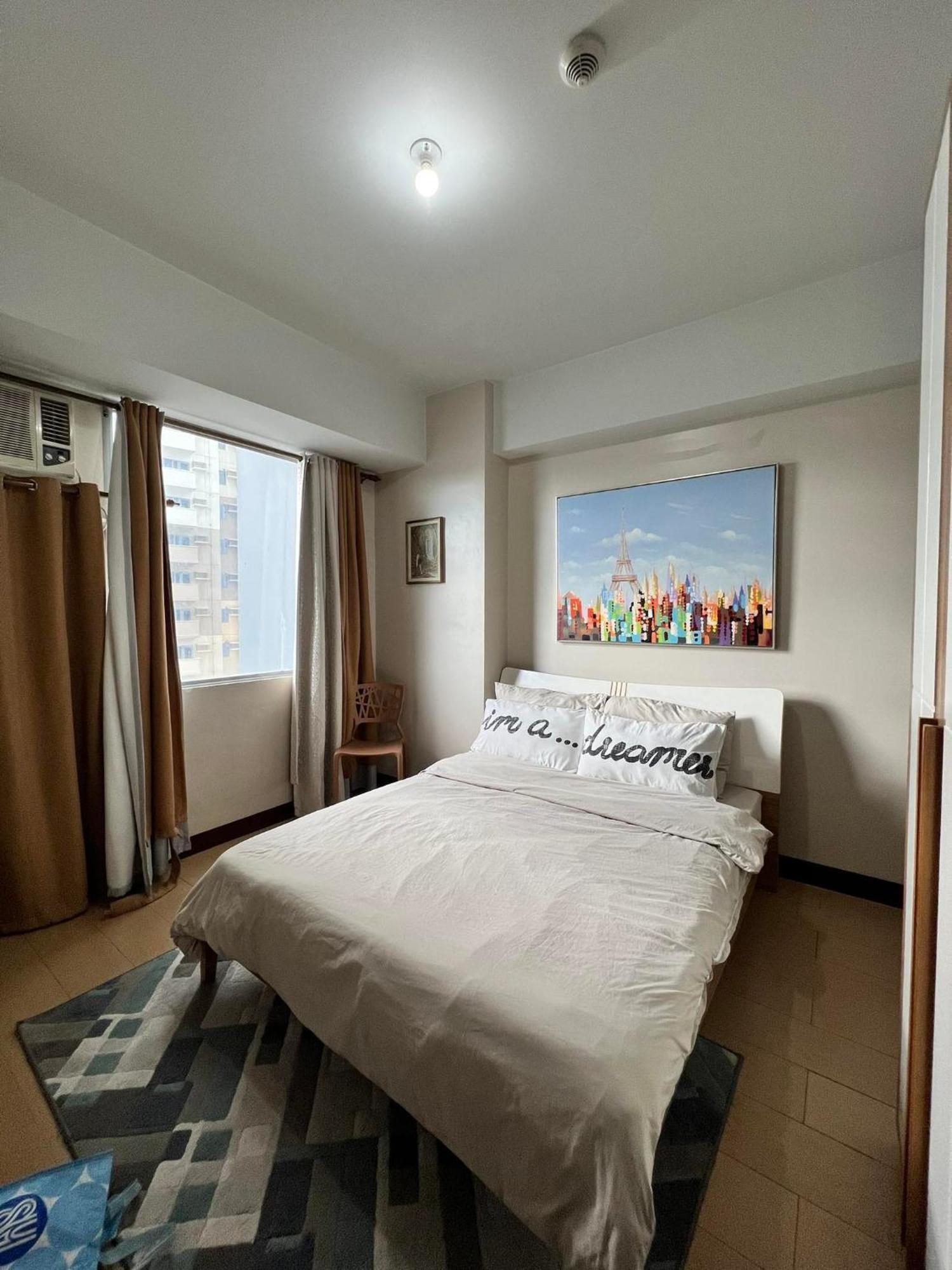 Апарт готель Manhattan Heights Towerb In Araneta Cubao 5Mins Walk To Smart Araneta Маніла Екстер'єр фото